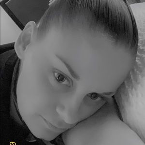 Meet your Posher, Jeanie